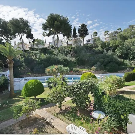 Townhouse In Heart Of Calahonda Tatil Evi *
